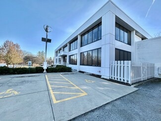 Highland Park, IL Office, Office/Medical - 3500 Western Ave Highland Park, IL Office, Office/Medical - 3500 Western Ave