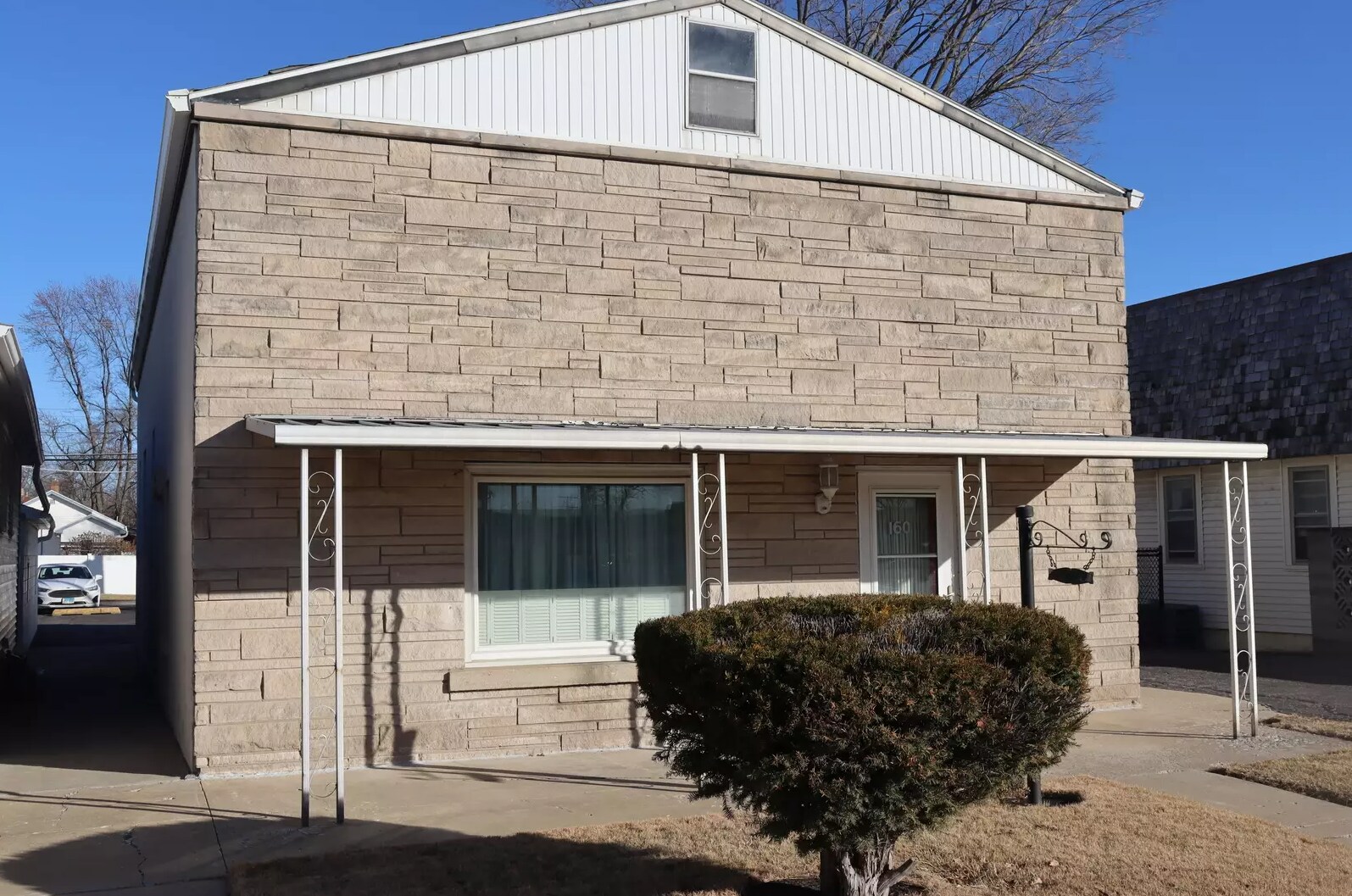 160 N Kennedy Dr, Bradley, IL for Sale