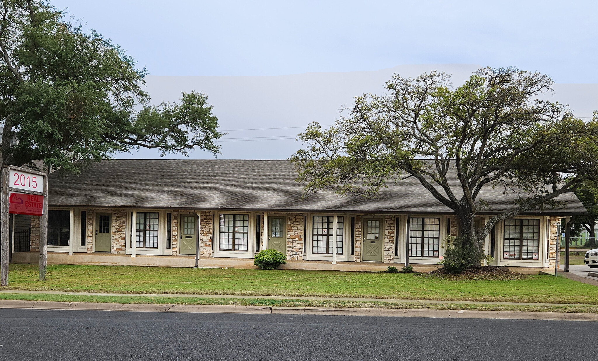 2015 Monarch Dr, Austin, TX for Sale
