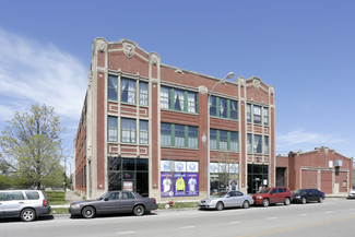 Chicago, IL Office, Office/Retail - 2950 W Chicago Ave