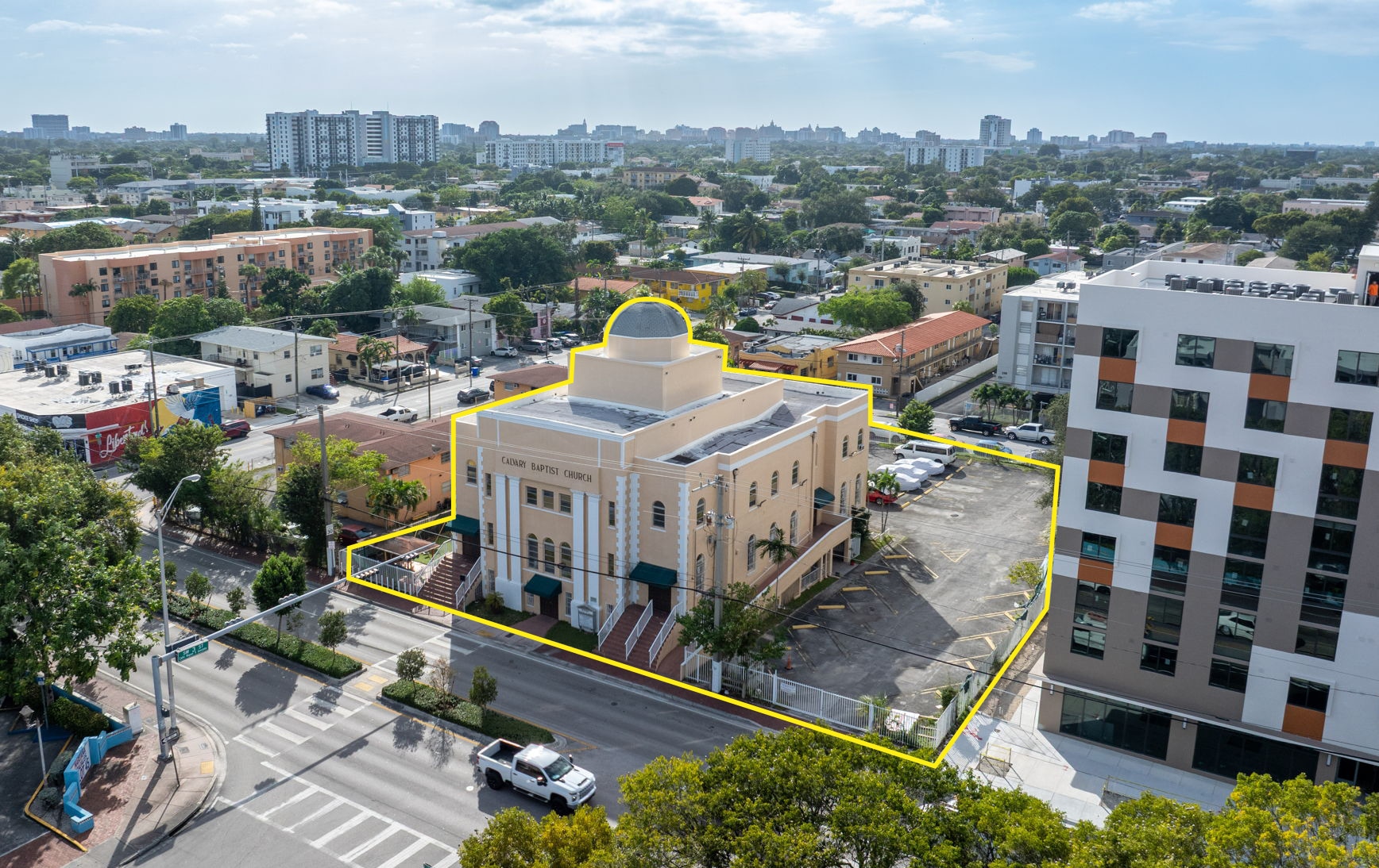 210-229 SW 17th Ct, Miami, FL for Sale