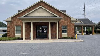 Harrisonburg, VA Bank - 611 Mt. Clinton Pike