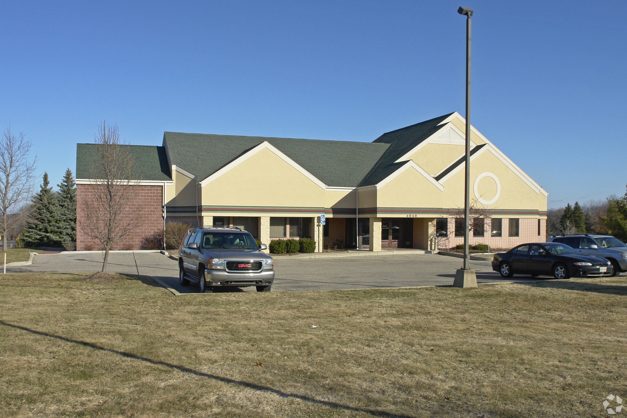 4949 Plainfield Ave NE, Grand Rapids, MI for Sale