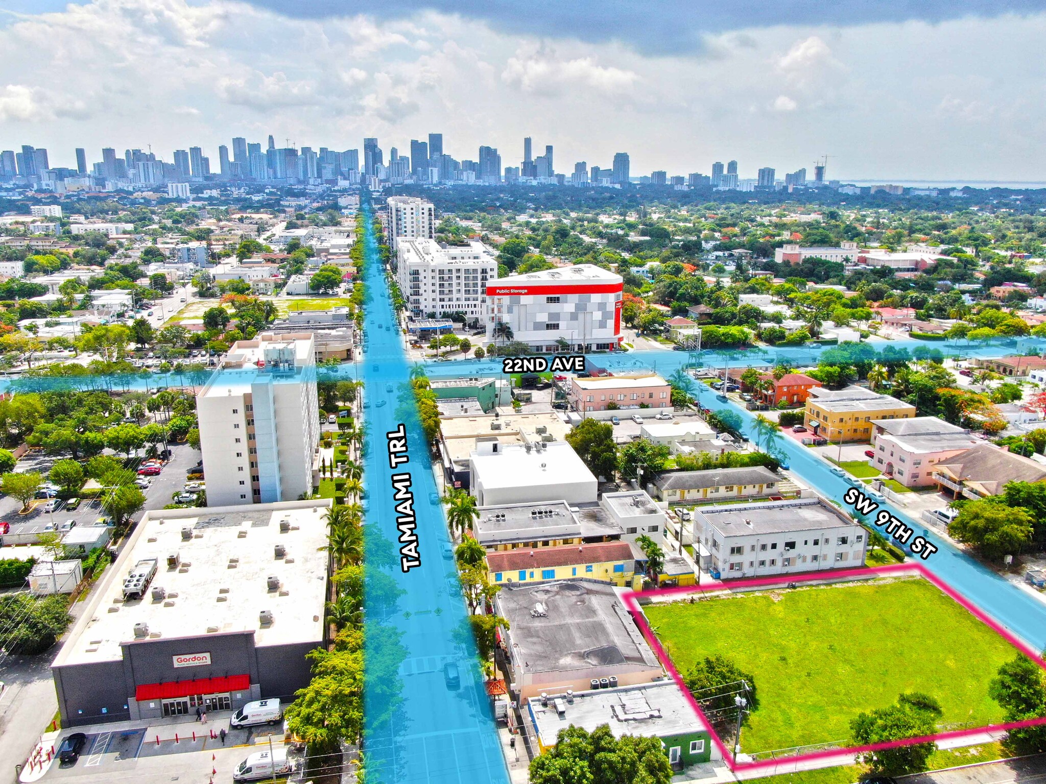2295 SW 9th St, Miami, FL for Sale