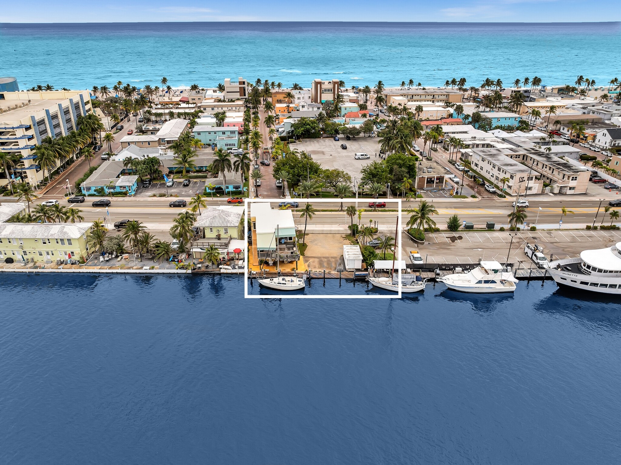 1418 N Ocean Dr, Hollywood, FL for Sale