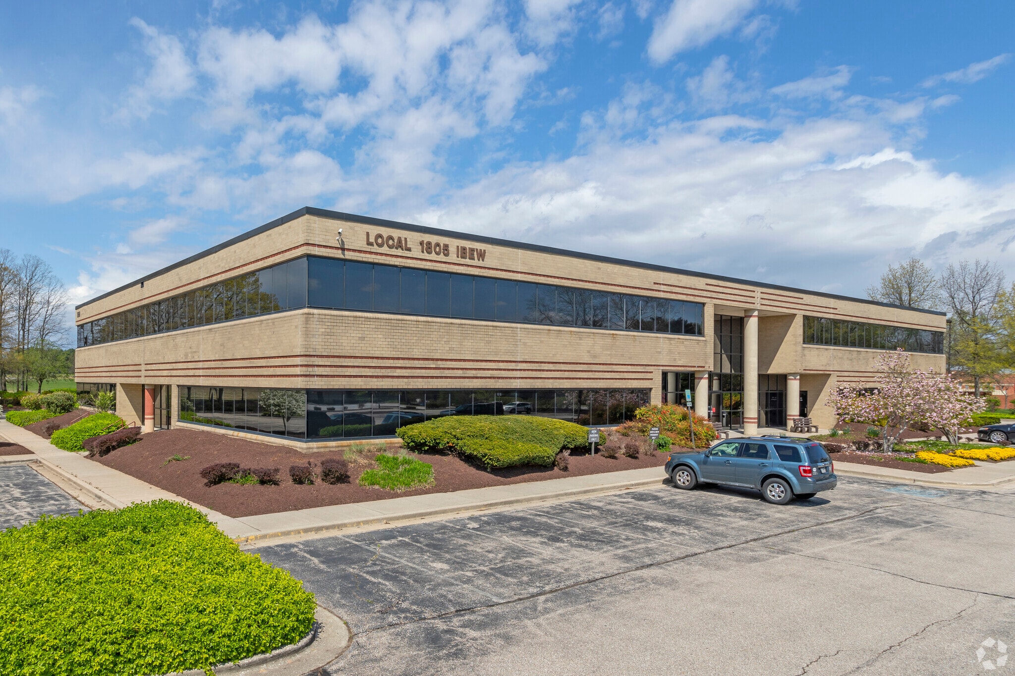 898 Airport Park Rd, Glen Burnie, MD for Rent
