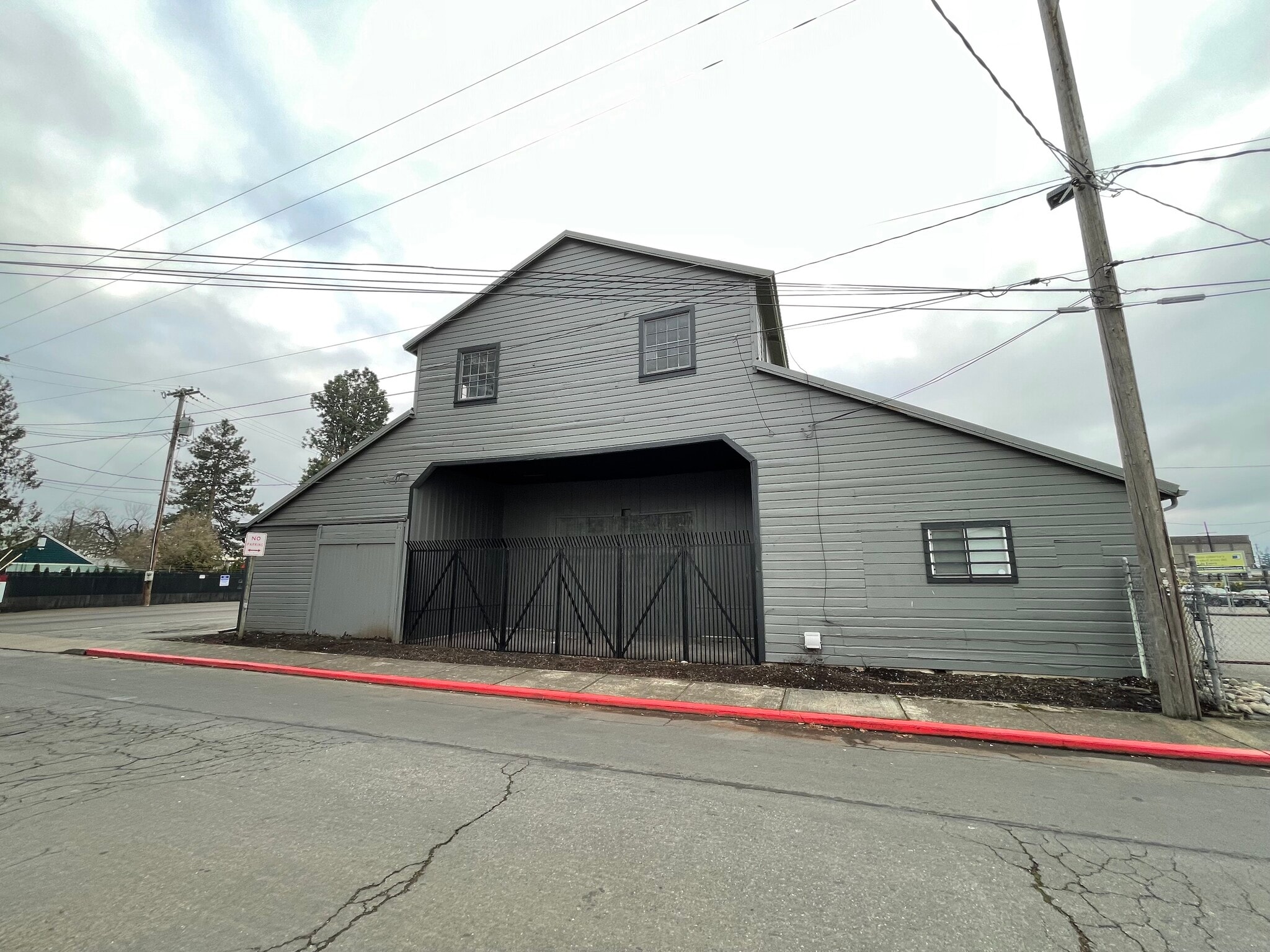 2990 Portland Rd NE, Salem, OR for Rent