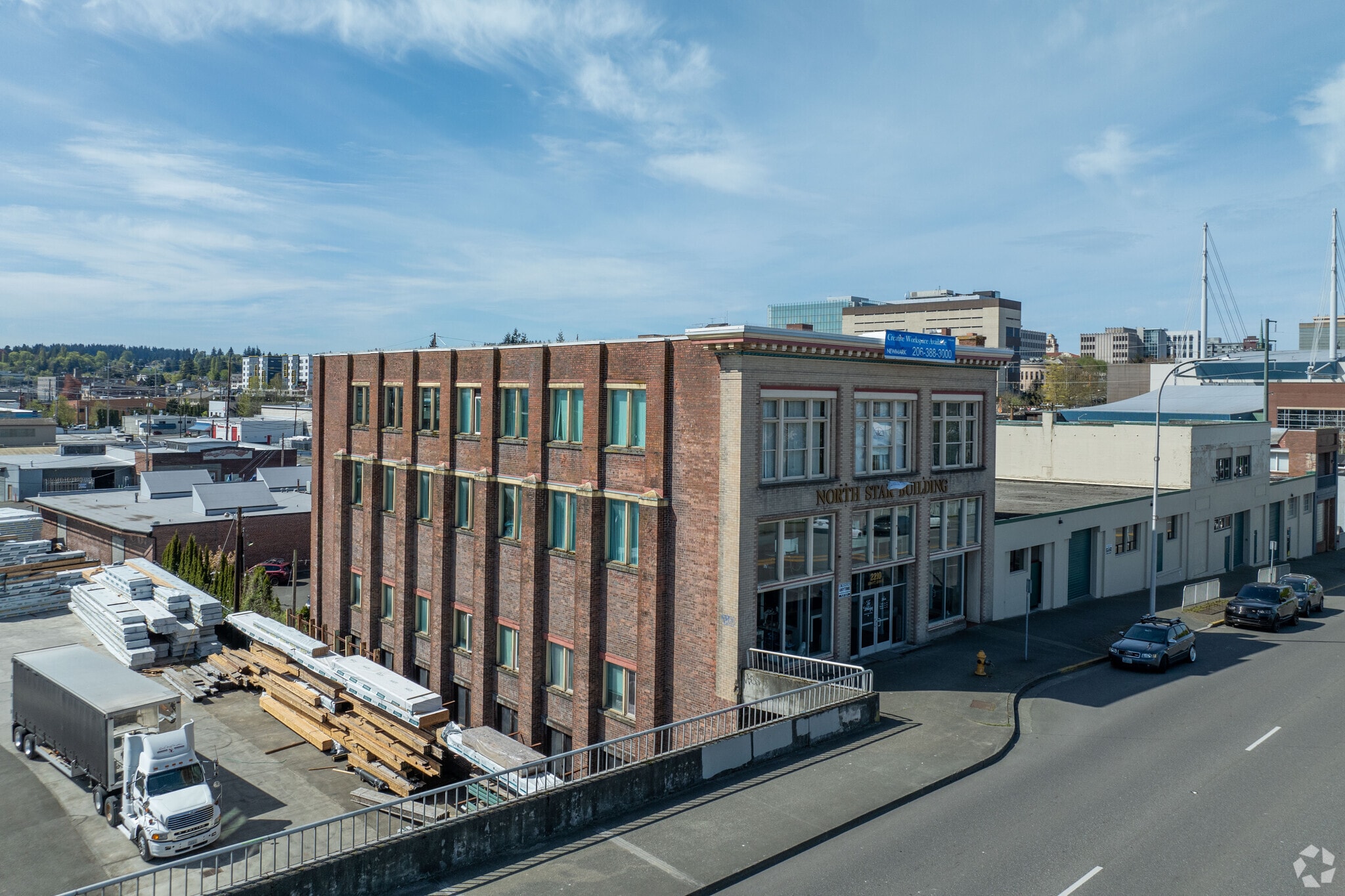2210 Hewitt Ave, Everett, WA for Rent