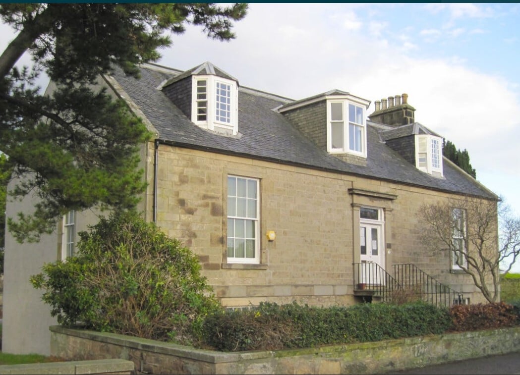 7 Mayne Rd, Elgin, MRY for Sale