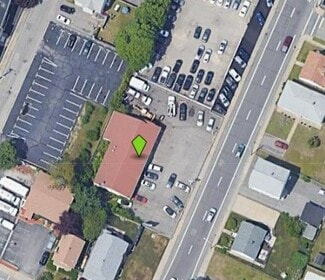 East Providence, RI Retail - 55 Hall St