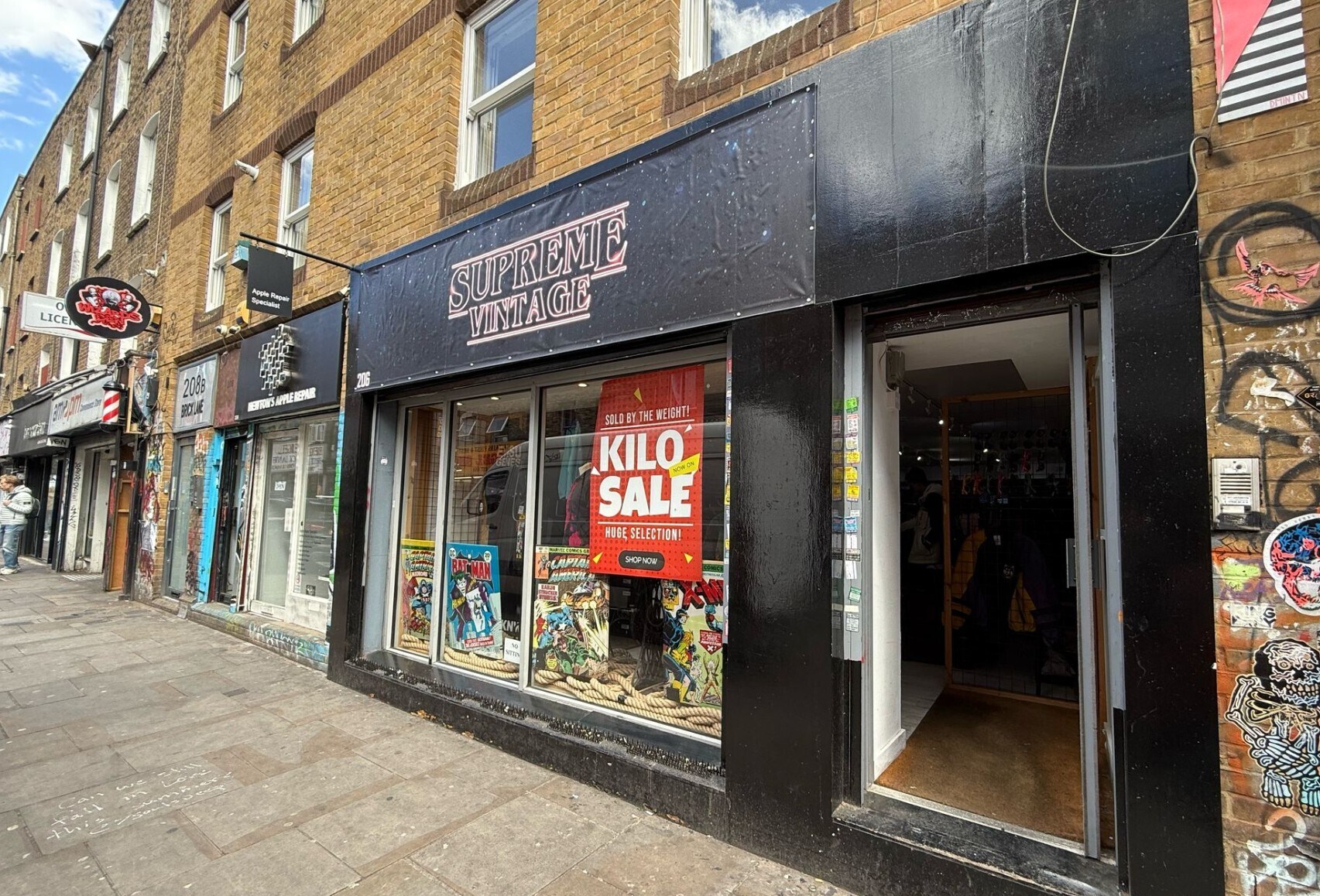206 Brick Ln, London, LND for Rent