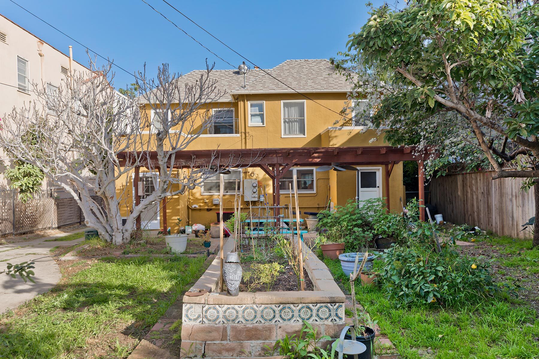 615 N Plymouth Blvd, Los Angeles, CA for Sale