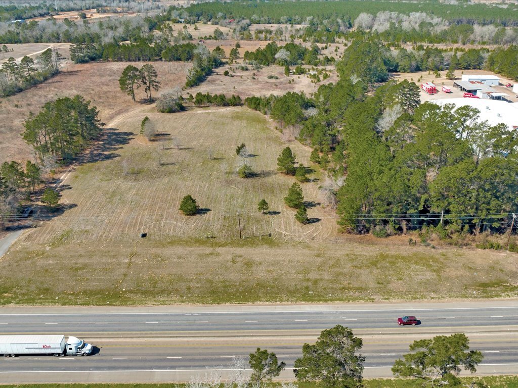 3121 NW Stallings Dr, Nacogdoches, TX for Sale