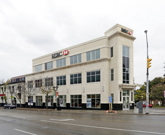 Waterloo, ON Retail - 136 King St S