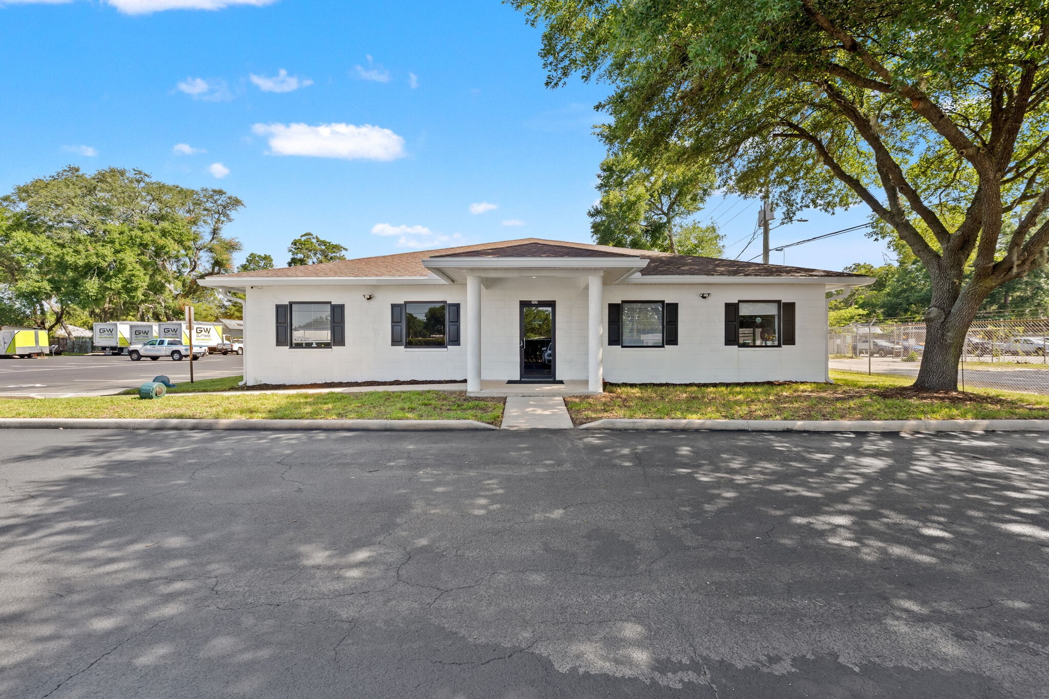 2820 Spring Glen Rd, Jacksonville, FL for Sale