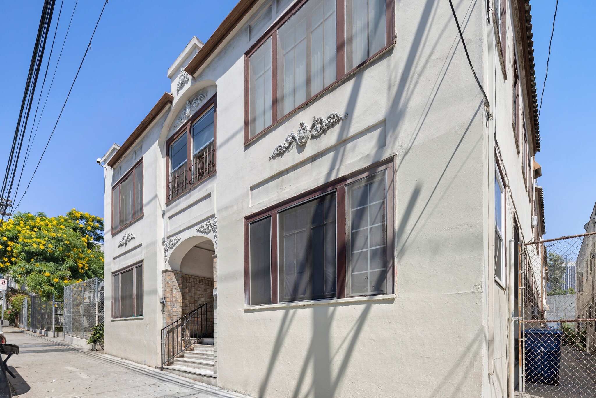 324 S Witmer St, Los Angeles, CA for Sale