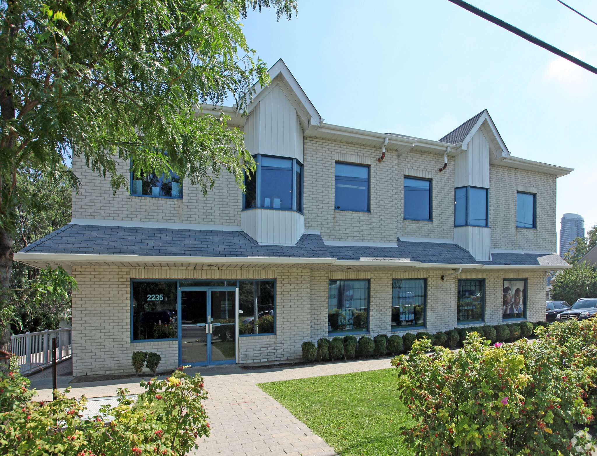 2235 Kennedy Rd, Toronto, ON for Rent