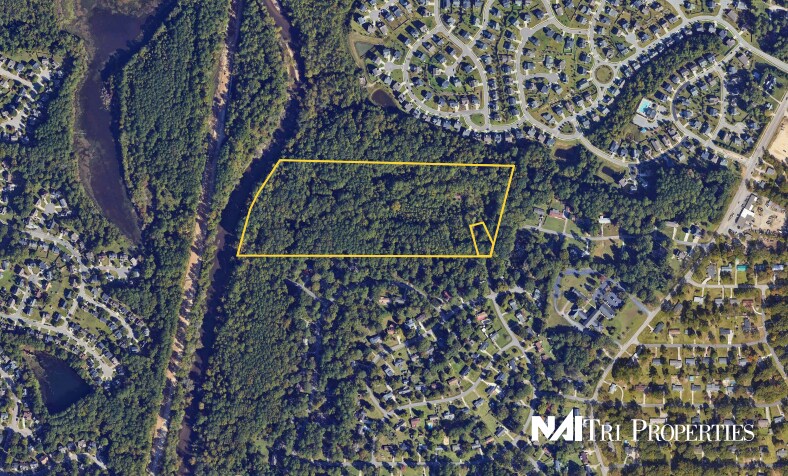 105-107 Colchester Dr, Knightdale, NC for Sale