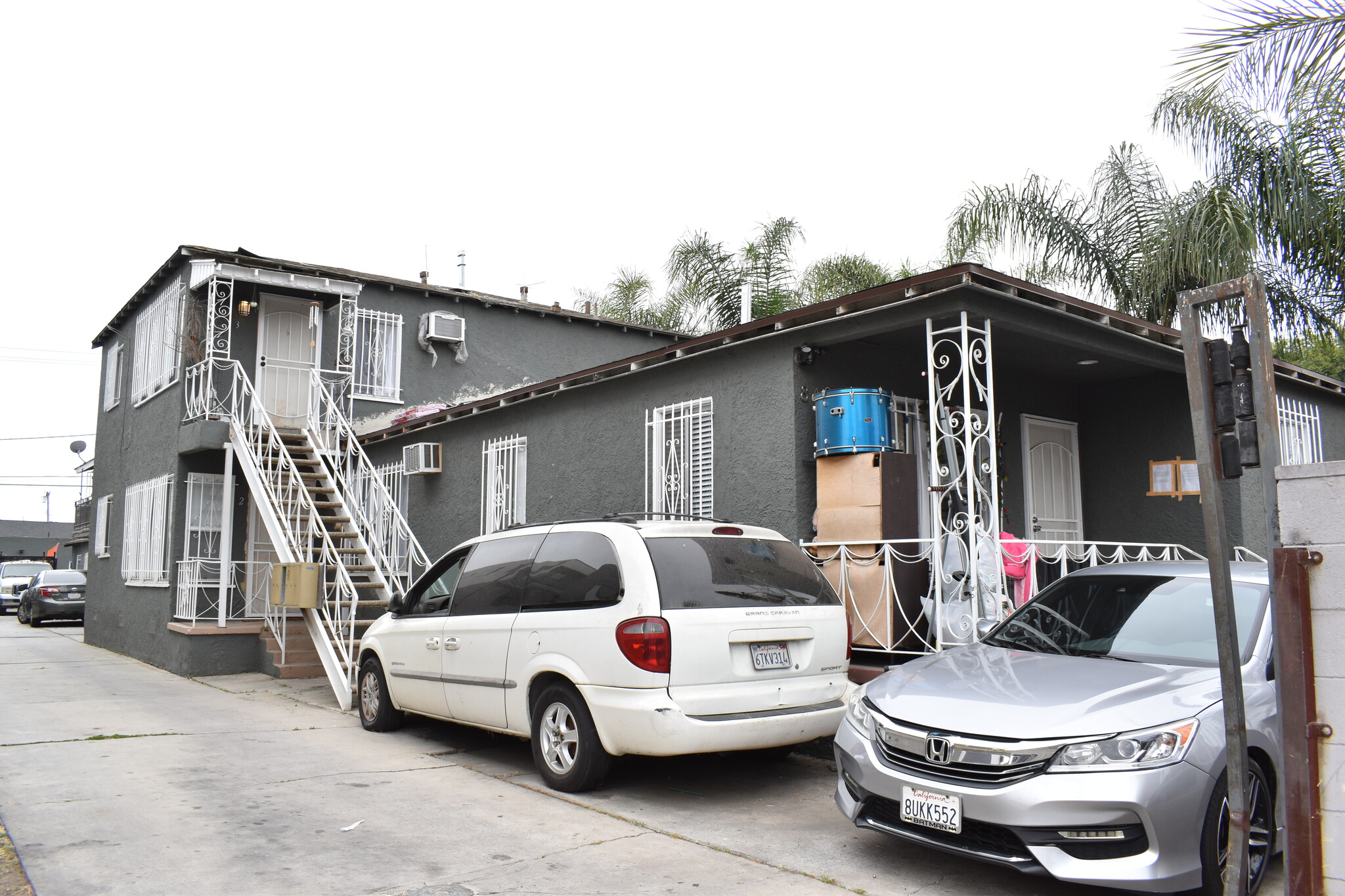 840 W 81st St, Los Angeles, CA for Sale