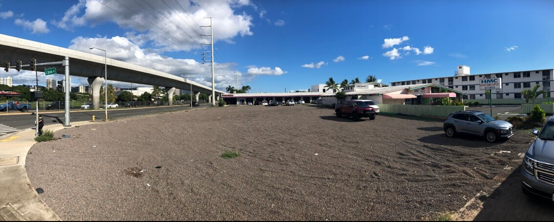 98-135 Kamehameha Hwy & 98-108 Lipoa Pl, Aiea, HI for Rent