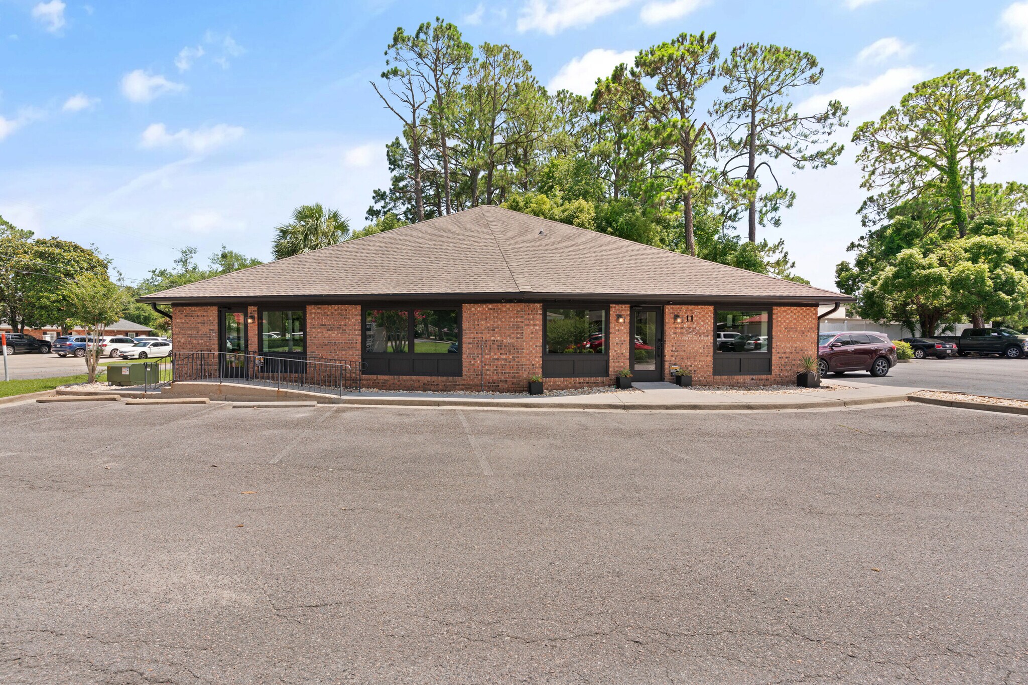 3215 Shrine Rd, Brunswick, GA for Sale
