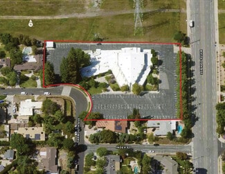 Granada Hills, CA undefined - 11315 White Oak Ave