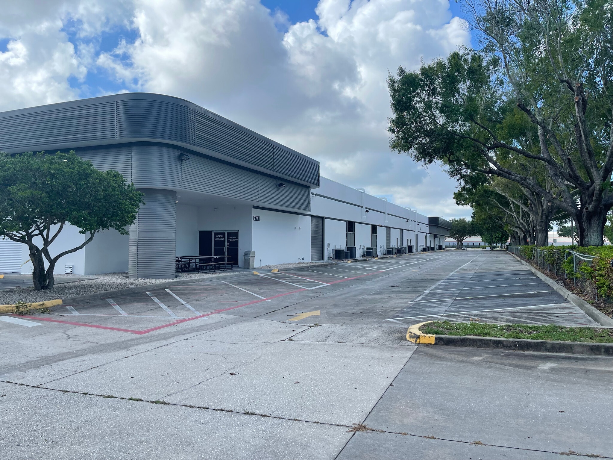 9751 Delegates Dr, Orlando, FL for Rent