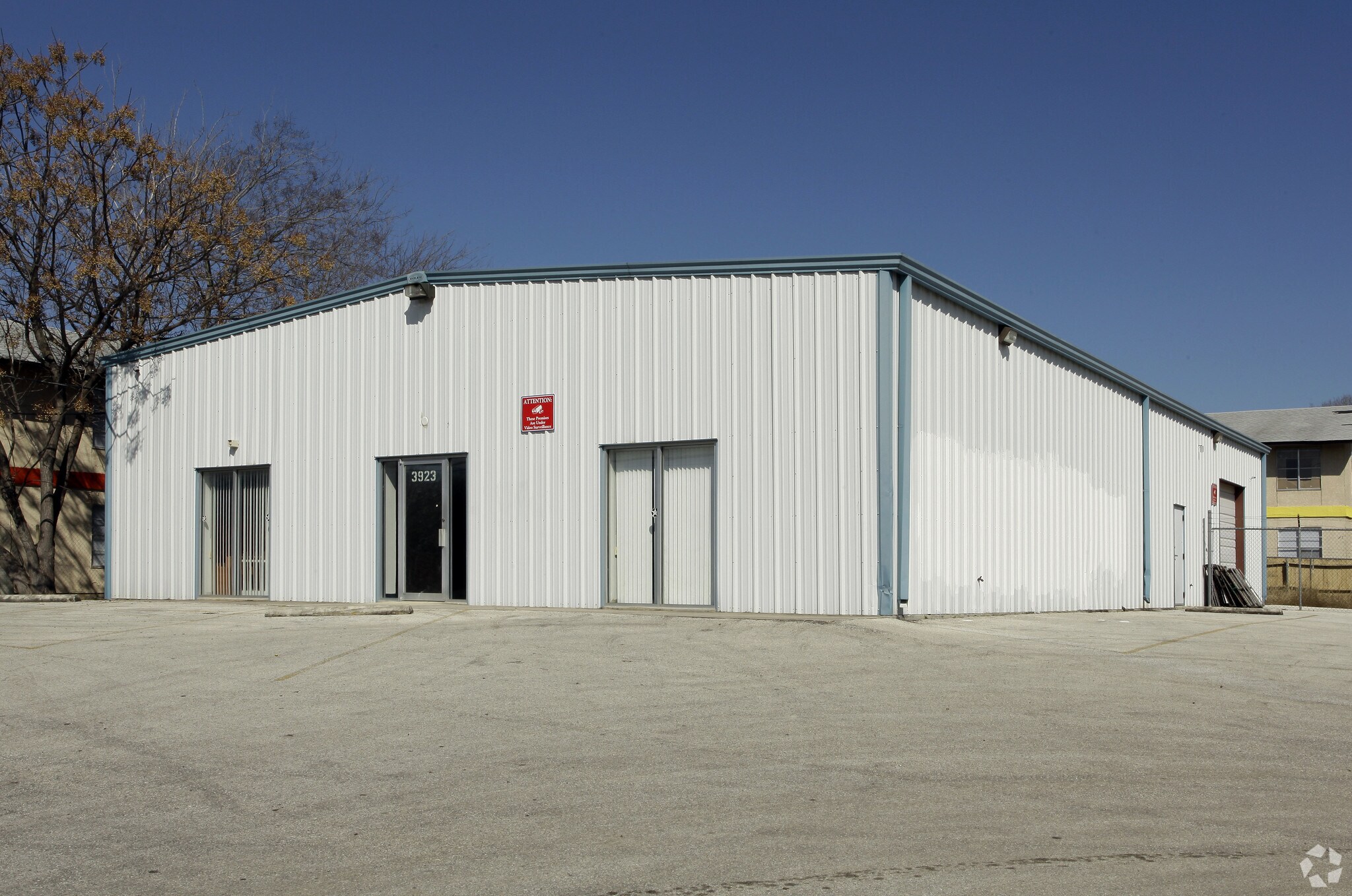 3923 E Southcross Blvd, San Antonio, TX for Sale