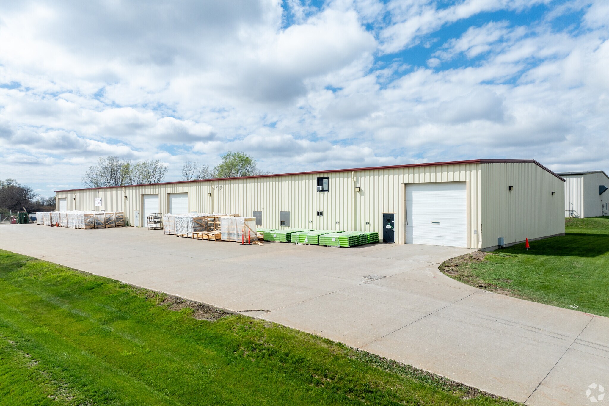 3000 SE Enterprise Dr, Grimes, IA for Rent