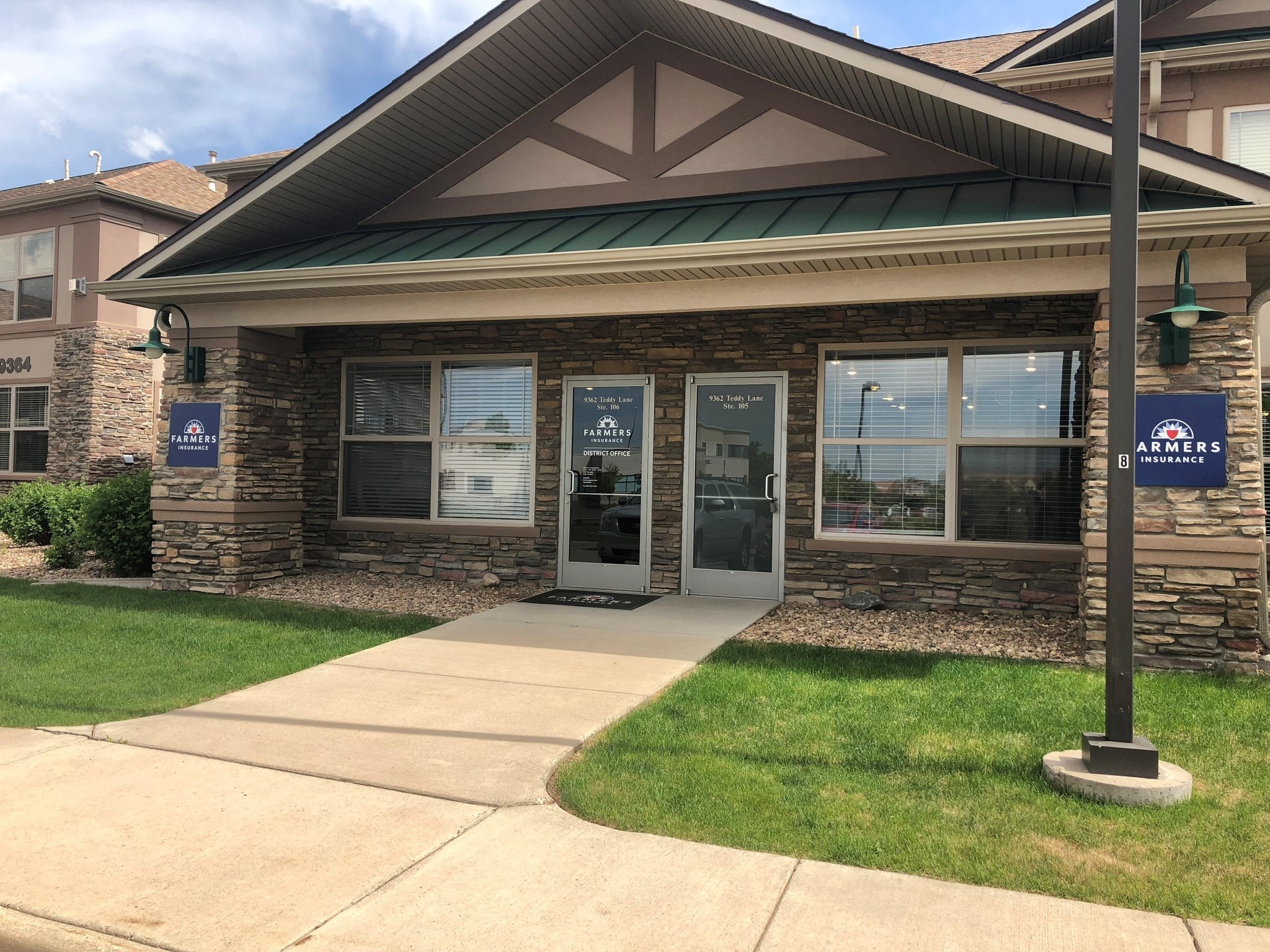 9362 Teddy Ln, Lone Tree, CO for Rent