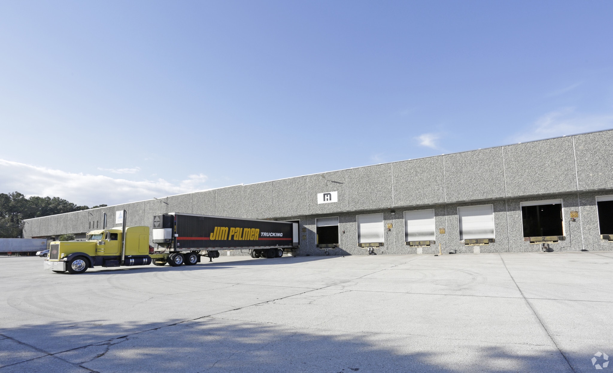 1550 Ellis Rd N, Jacksonville, FL for Rent