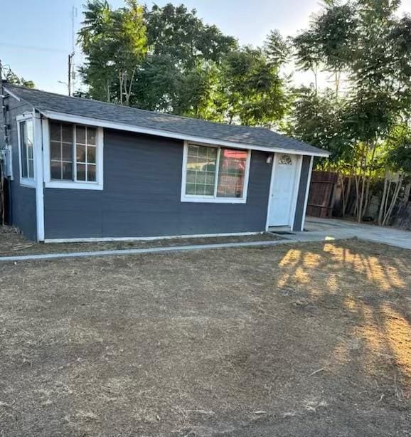 3033 Railroad Ave, Ceres, CA for Sale