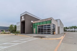 3319 W I 40  