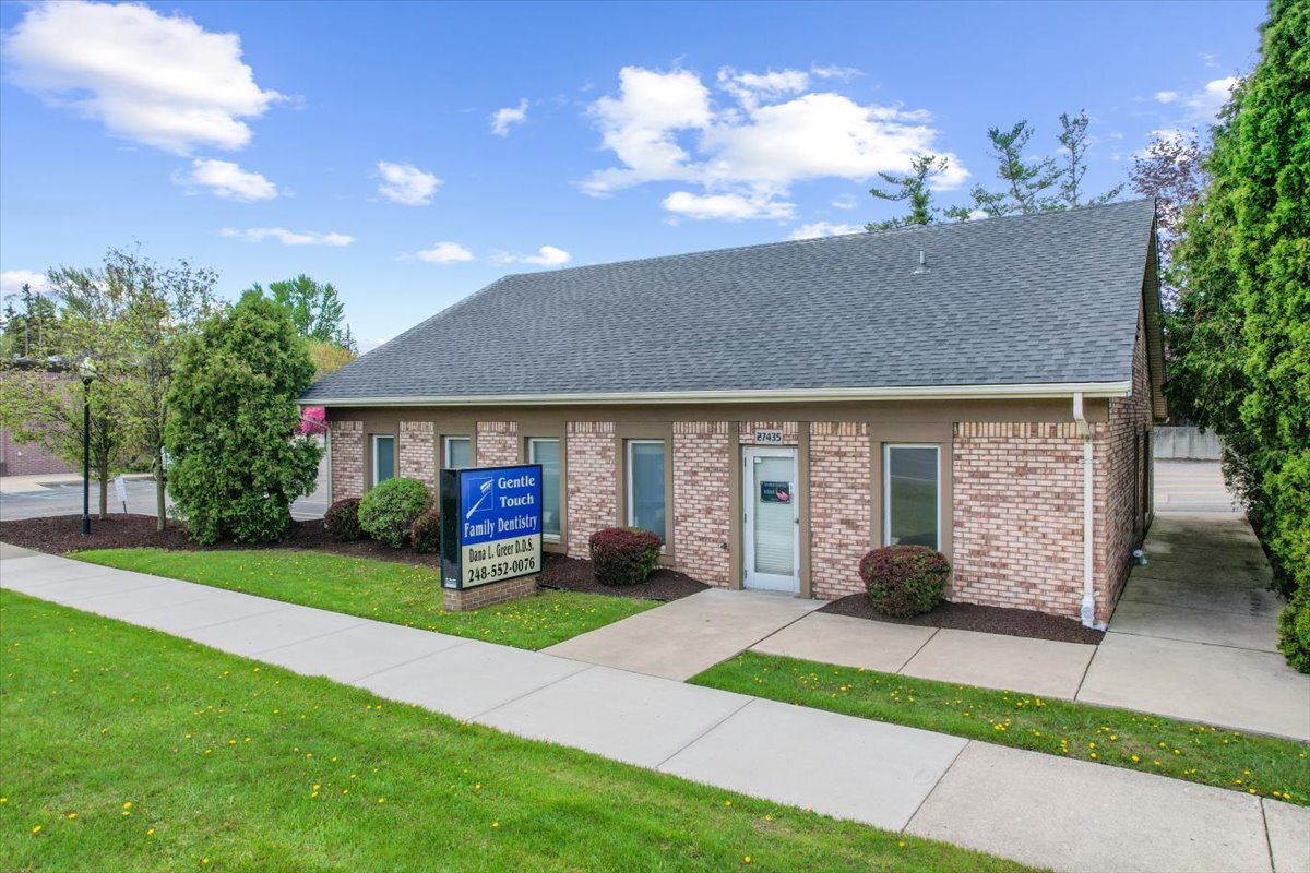 27435 Southfield Rd, Lathrup Village, MI for Sale