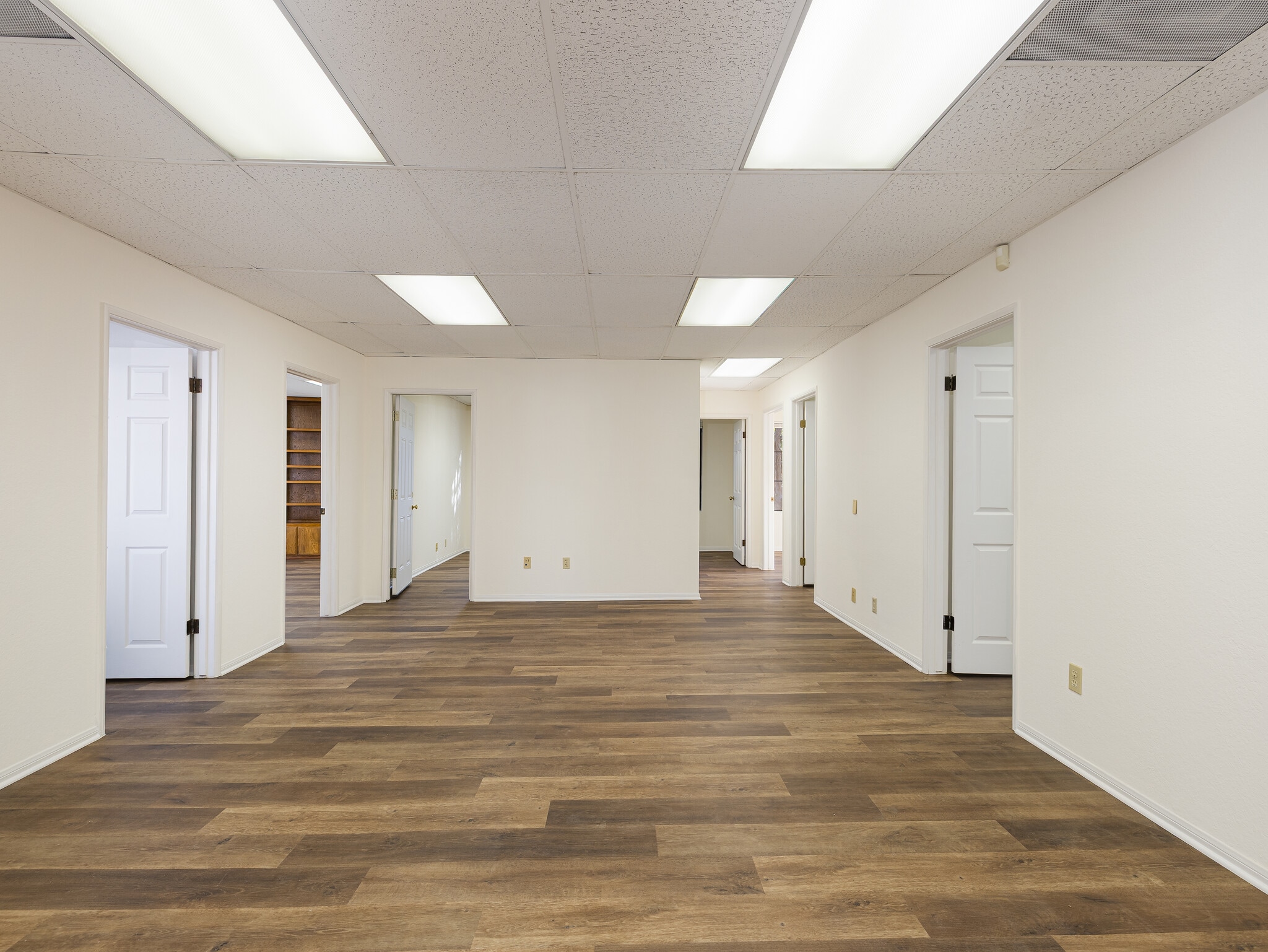 302 W Grand Ave, El Segundo, CA for Rent