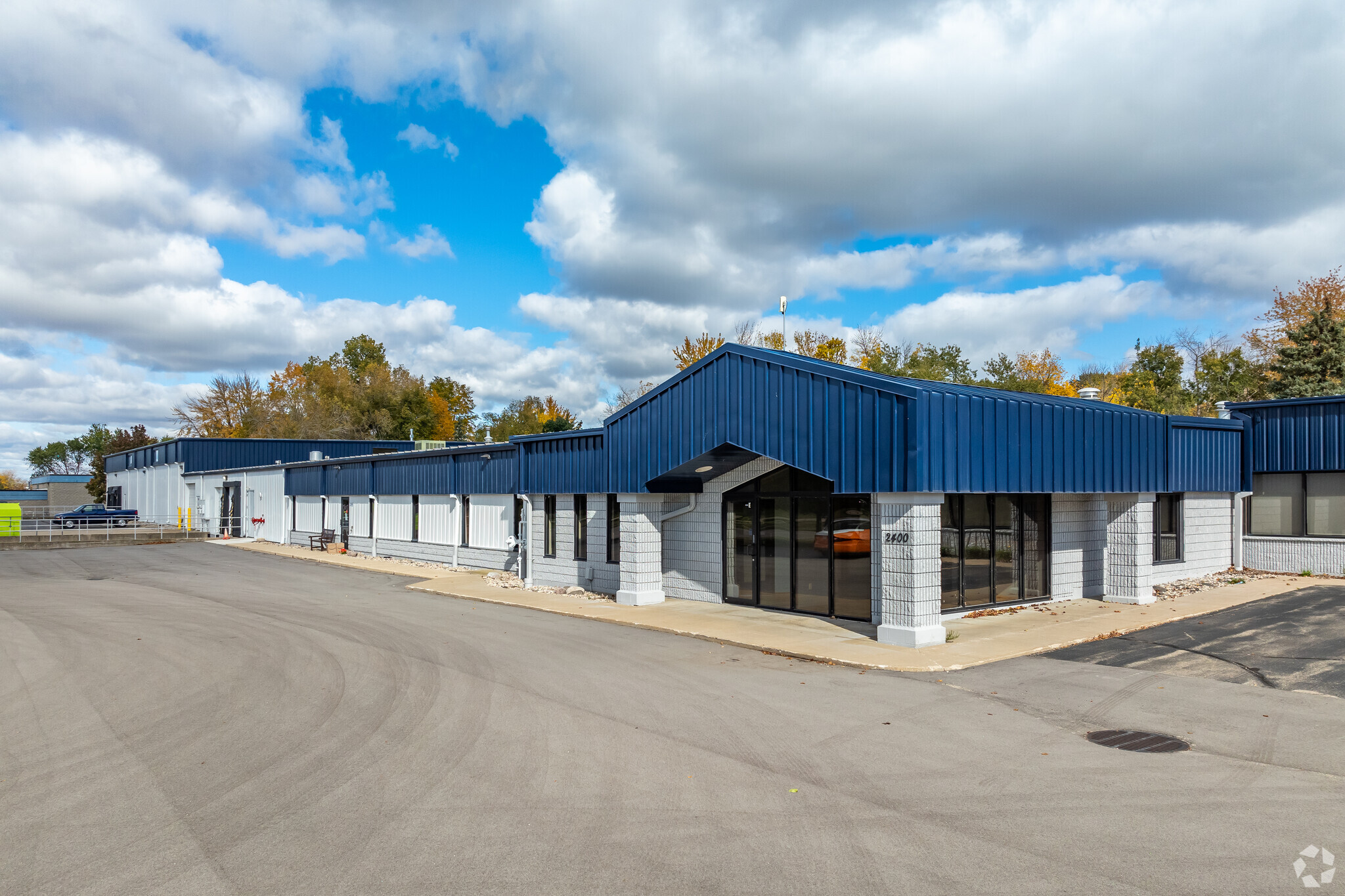 2390 Industrial Dr, Neenah, WI for Rent