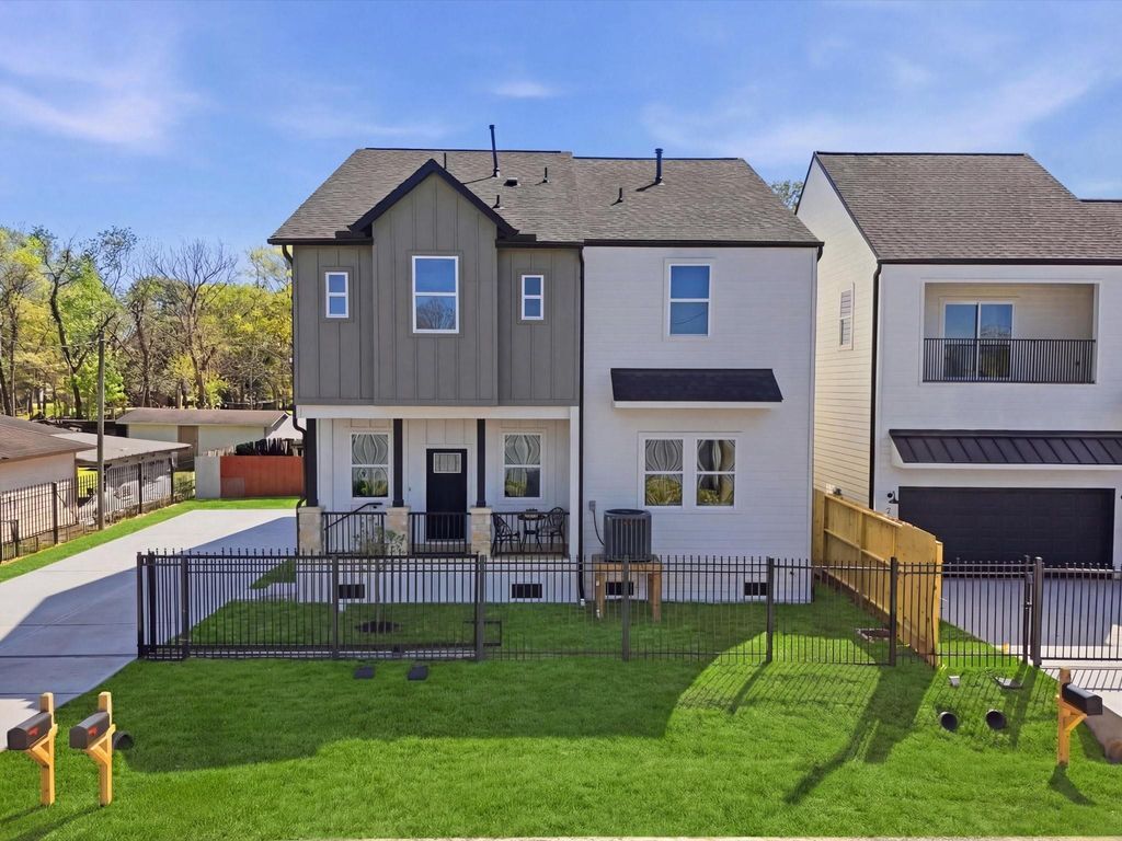 2306 Langley rd, Houston, TX for Sale