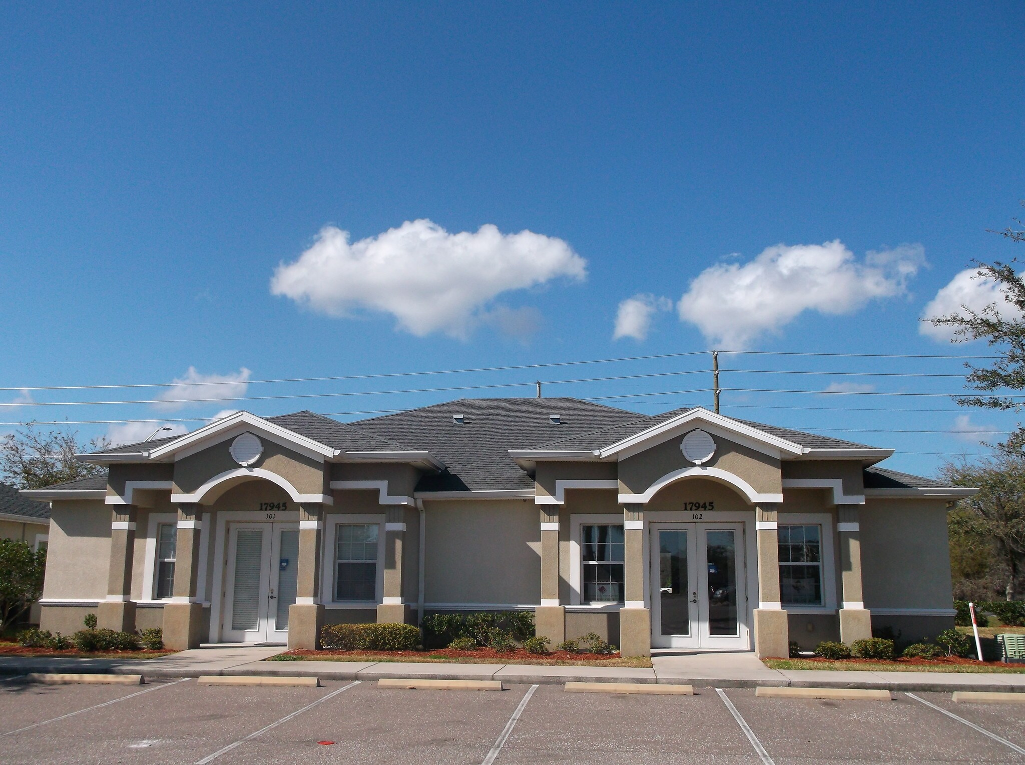 17945 Hunting Bow Cir, Lutz, FL for Rent