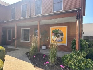 East Longmeadow, MA Retail - 37 Harkness Ave
