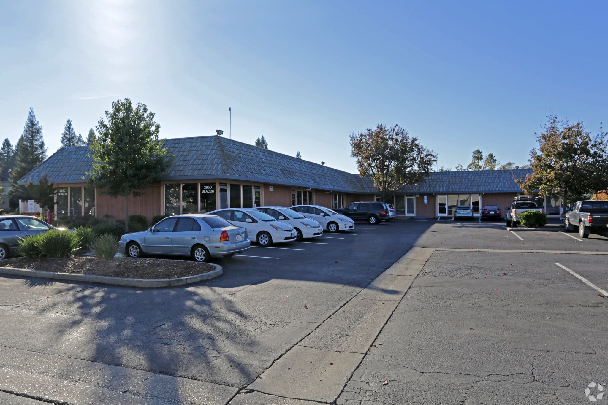 2950 Beacon Blvd, West Sacramento, CA for Rent