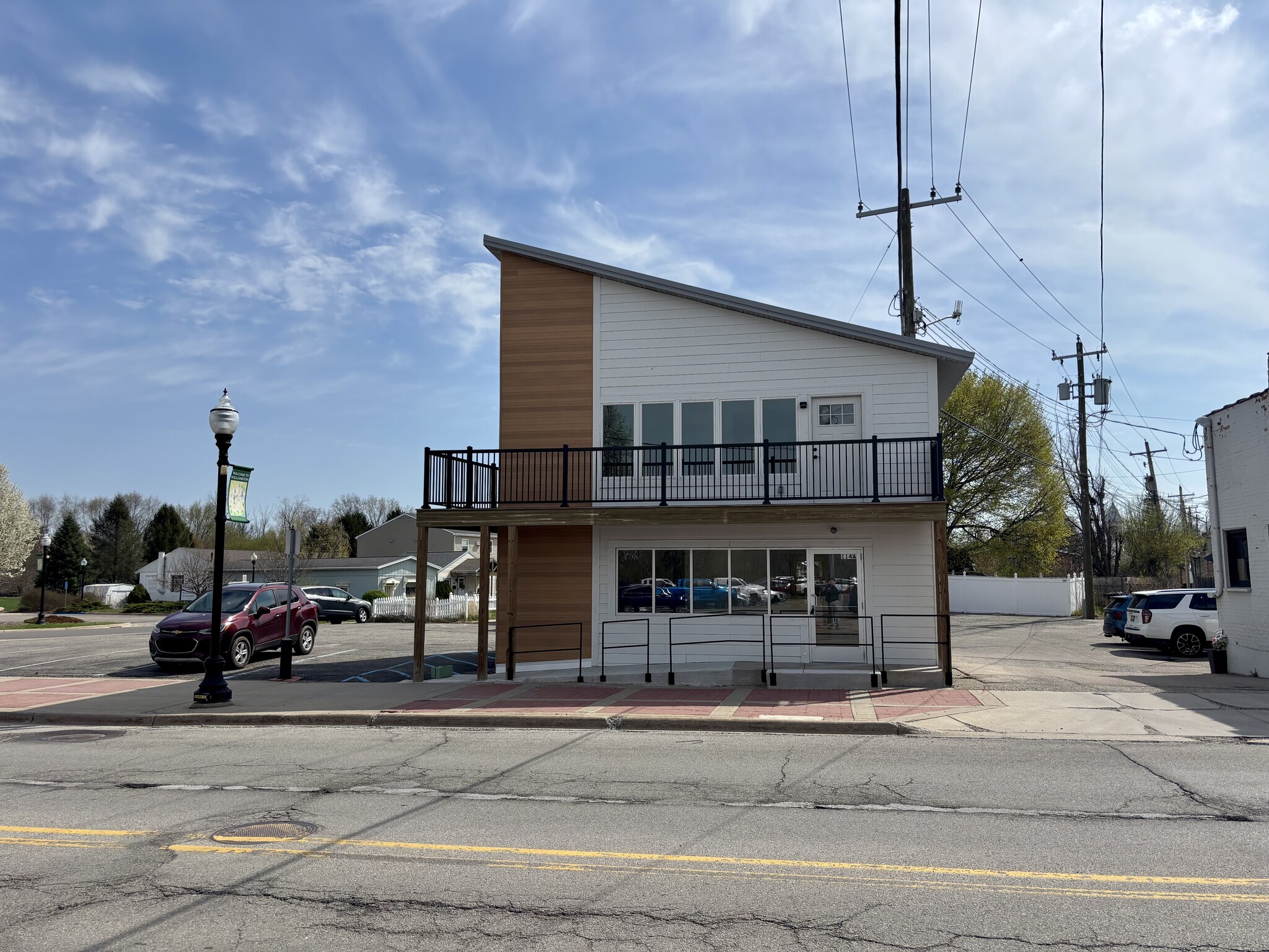 114 N Putnam St, Williamston, MI for Sale