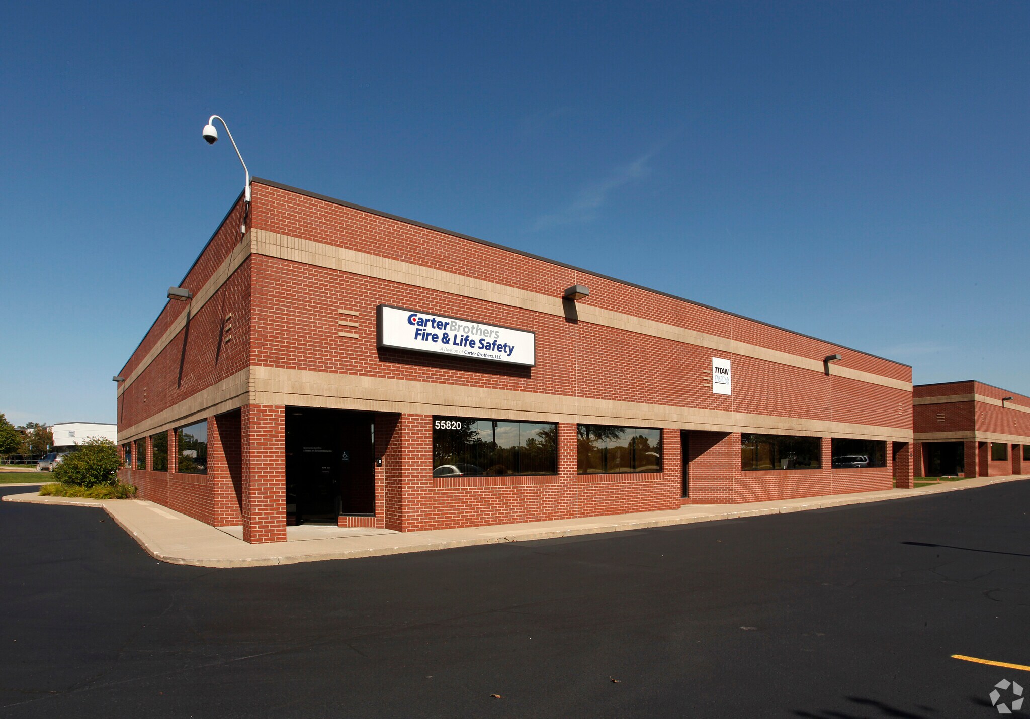 55820 Grand River Ave, New Hudson, MI for Rent