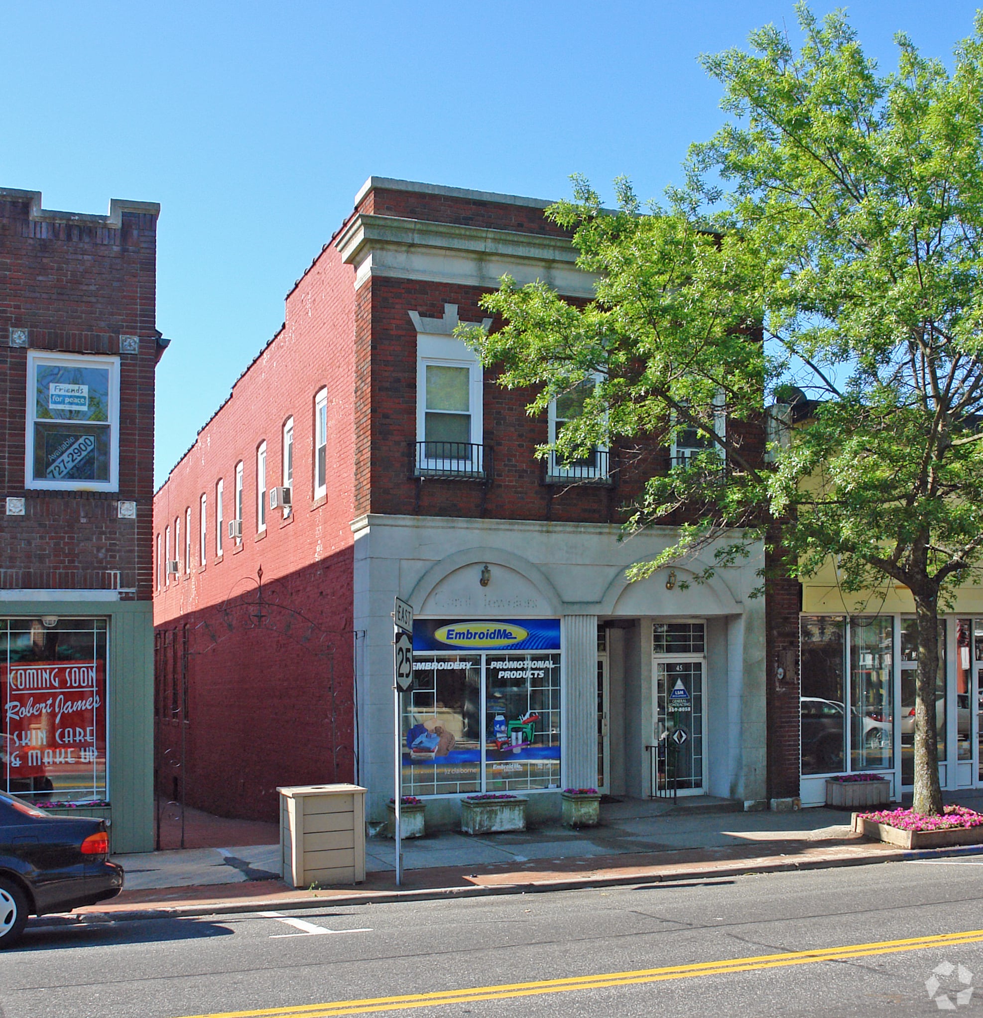 41 E Main St, Riverhead, NY for Sale