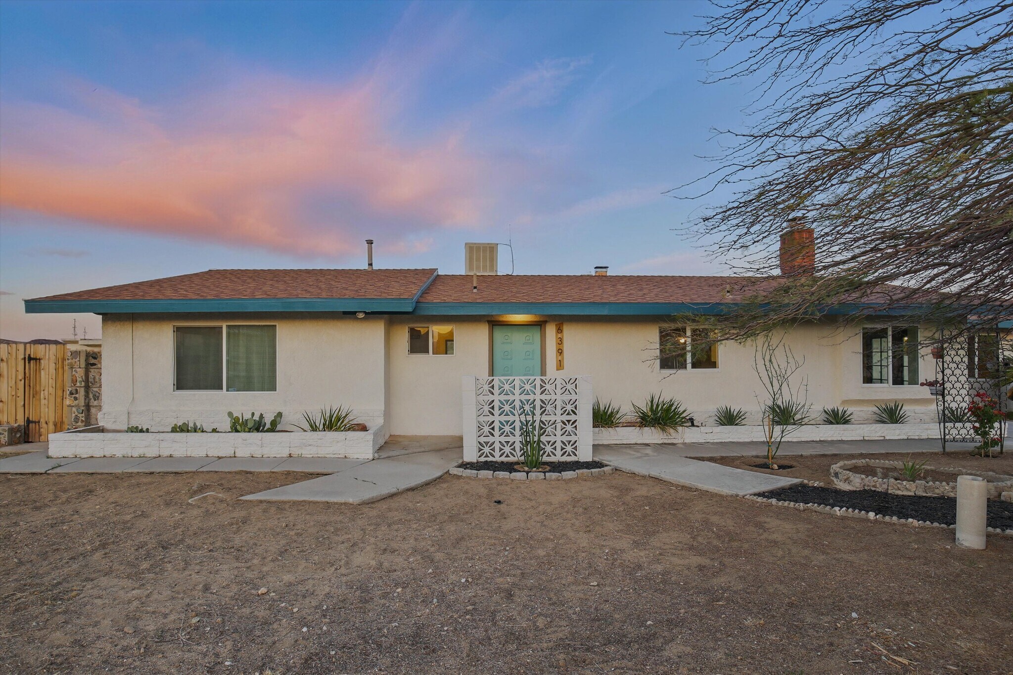 6391 Ruth Dr, Yucca Valley, CA for Sale