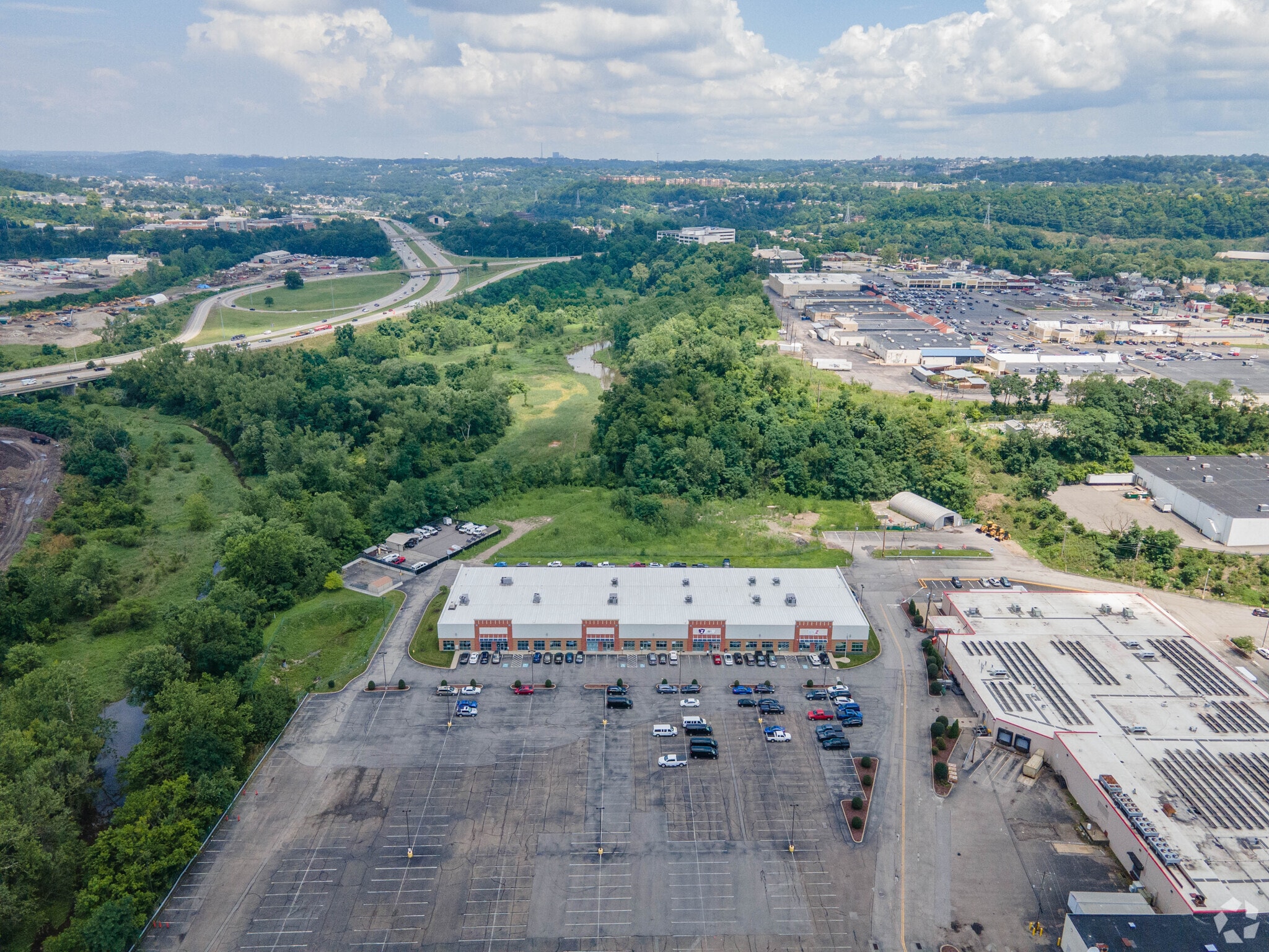 1041 Washington Pike, Bridgeville, PA for Rent