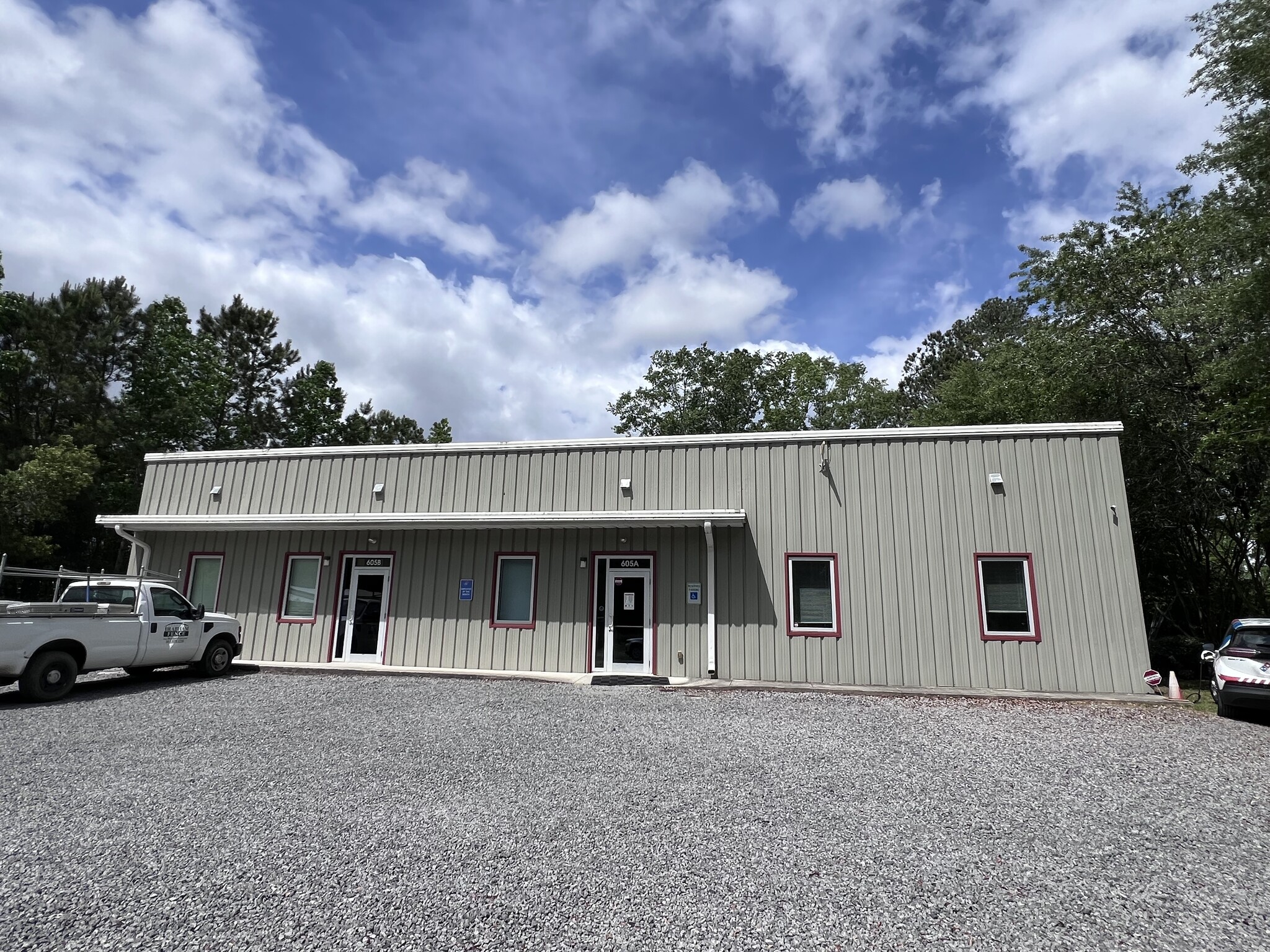 605 Myers Rd, Summerville, SC for Sale