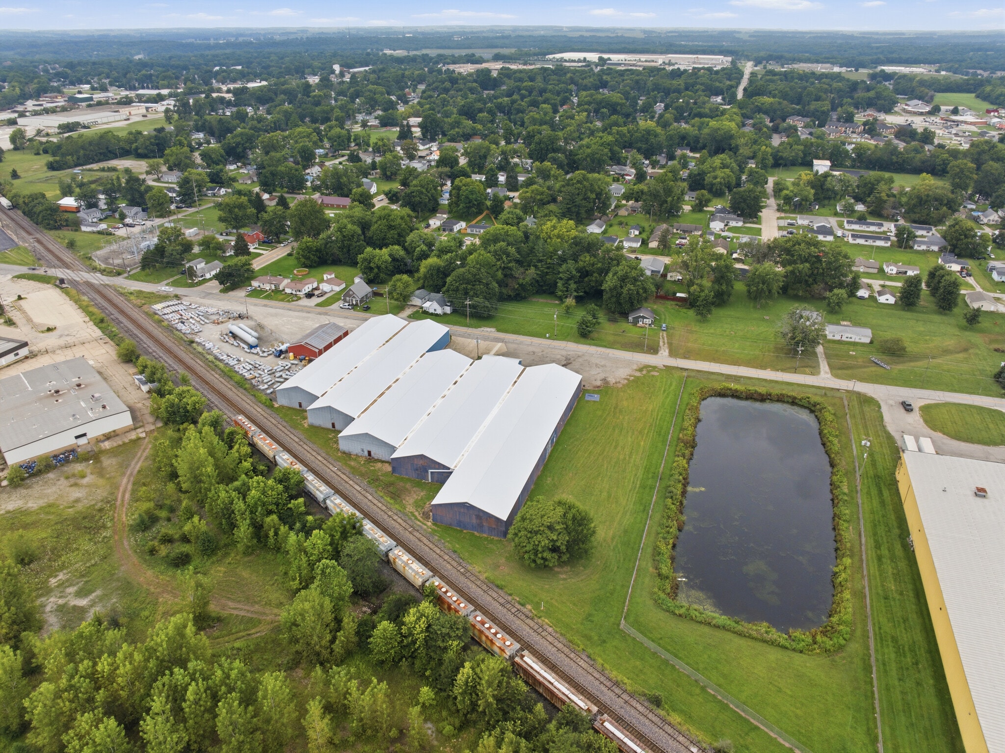 1819 Elmore St, Crawfordsville, IN for Rent