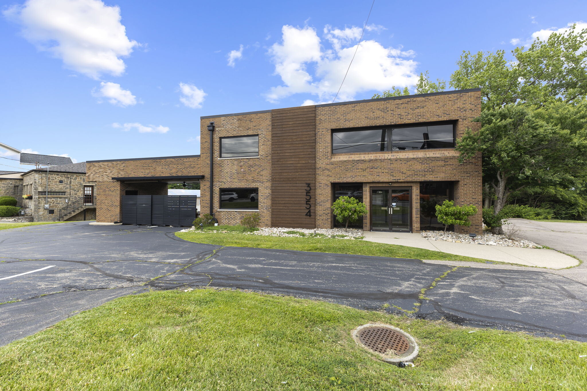 3554 Blue Rock Rd, Cincinnati, OH for Sale