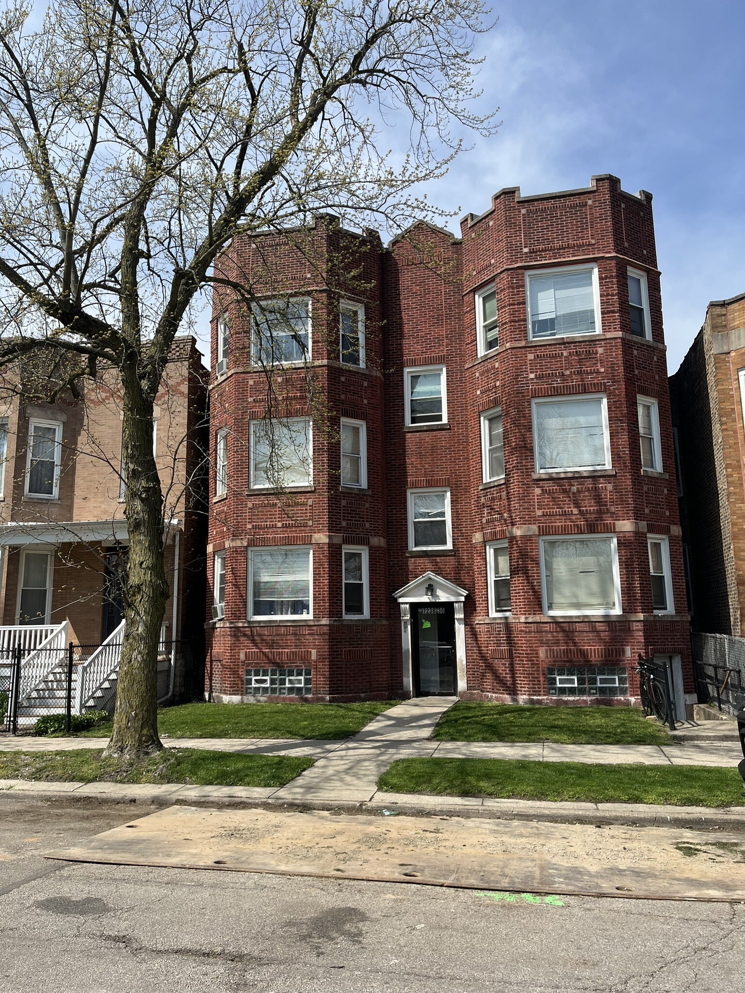 7236 S University Ave, Chicago, IL for Sale