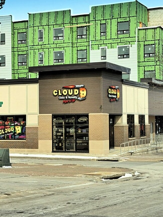 Cedar Falls, IA Retail - 2125 College St
